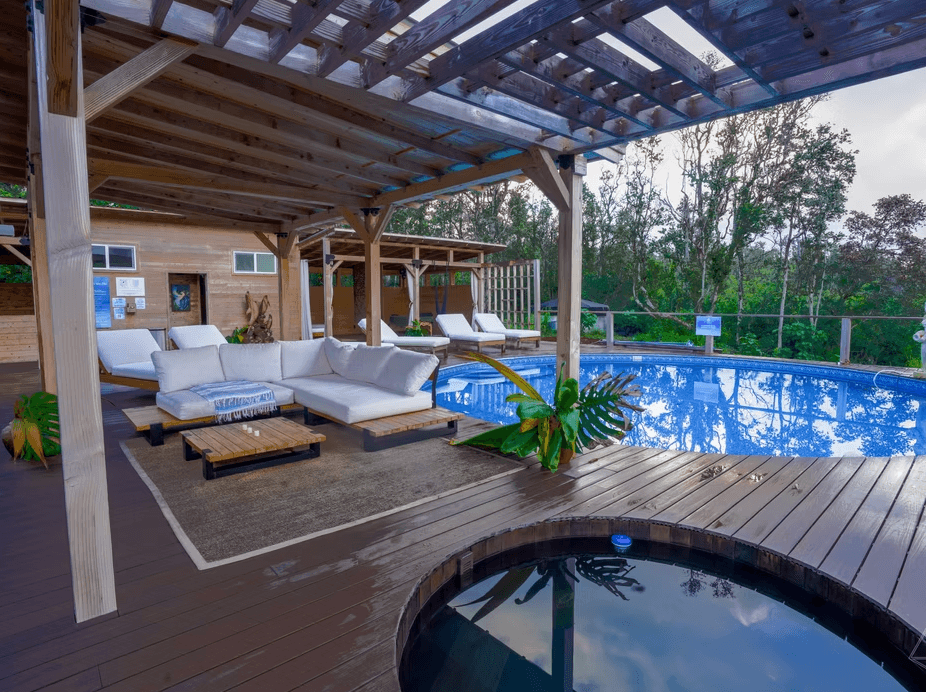 Pool and wellness area